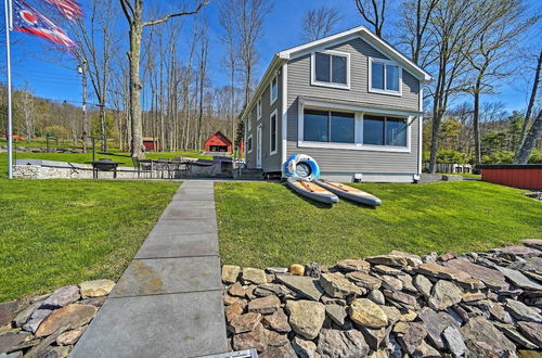 Photo 7 - Lakeside Retreat: Fire Pit, Bbq, & Paddleboat