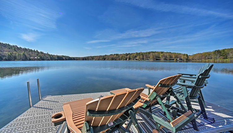 Photo 1 - Lakeside Retreat: Fire Pit, Bbq, & Paddleboat