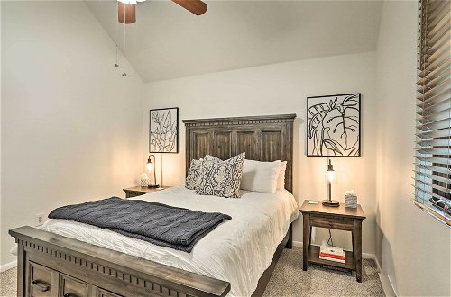 Foto 22 - Cozy Edwards Townhome, Completely Remodeled