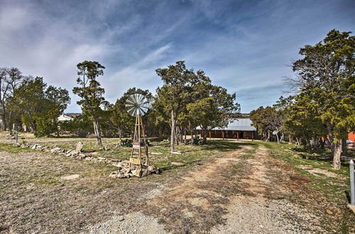 Photo 27 - Chic Lakefront Cabin w/ Dock & Bluff Creek Views