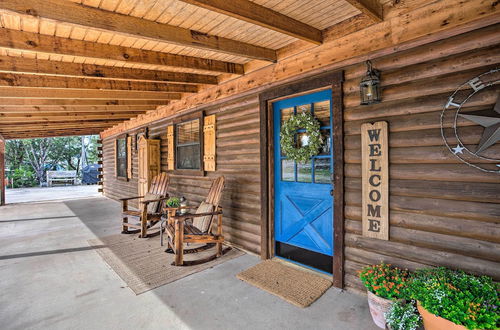 Photo 22 - Chic Lakefront Cabin w/ Dock & Bluff Creek Views