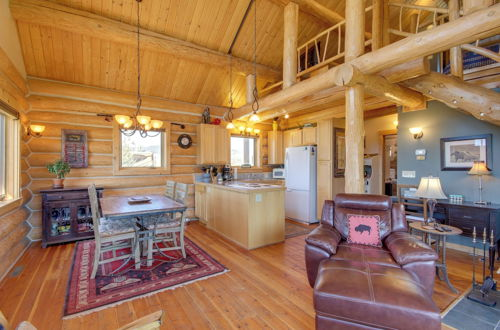 Photo 20 - Yellowstone Cabin w/ Stunning Mountain Views