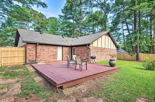 Photo 2 - Charming Brandon Home w/ Deck, Charcoal Grill