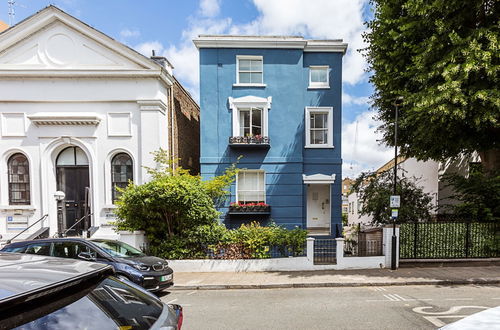 Photo 23 - High Ceilings Cosy Flat in the Heart of Westbourne Grove