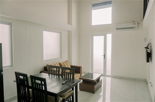 Foto 22 - Exclusive And Homey 3Br Loft At Kingland Avenue Apartment