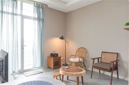 Foto 11 - Good Deal And Restful 1Br Ciputra International Apartment