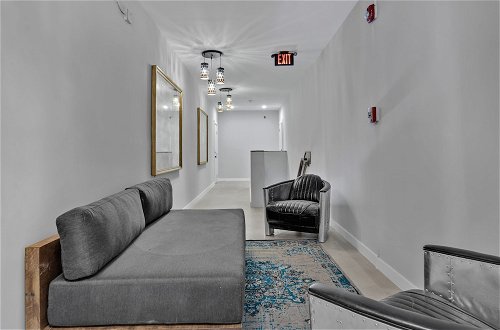 Photo 2 - Charming Apartment Comfort Awaits