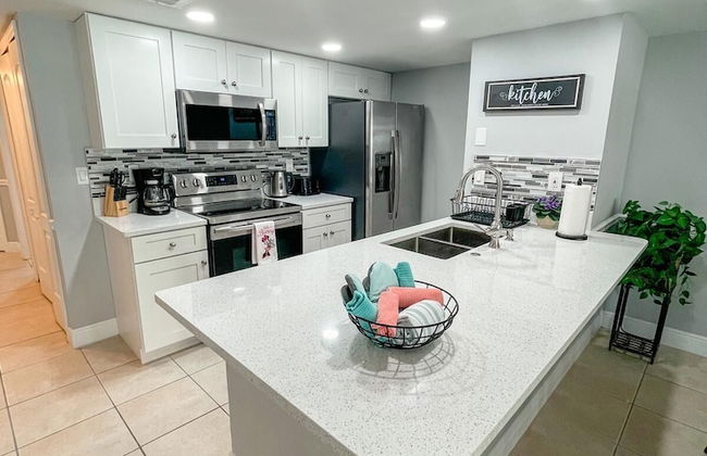 Three Bedroom Apartment #6 -- 5012 LBC -- Vusa Three Bedroom Condo Apartment - Photo 8