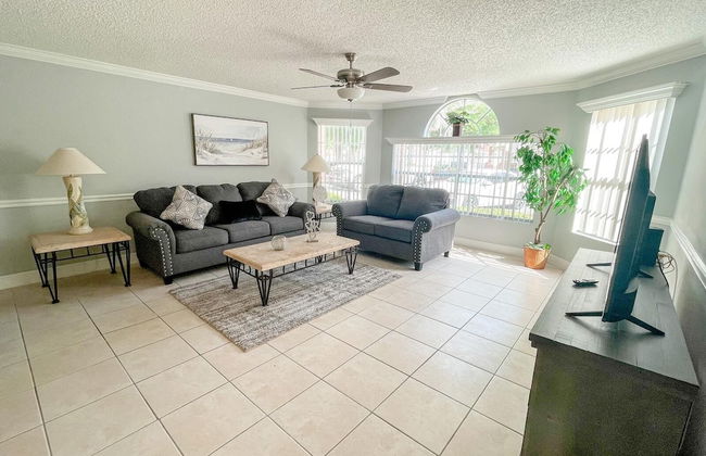 Three Bedroom Apartment #6 -- 5012 LBC -- Vusa Three Bedroom Condo Apartment - Photo 9