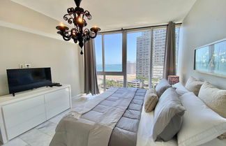 Photo 2 - Luxurious apt At Icon W Lux Brickell