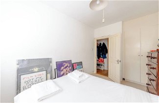 Foto 2 - Cosy & Calm 2BD Flat With Garden - Holloway