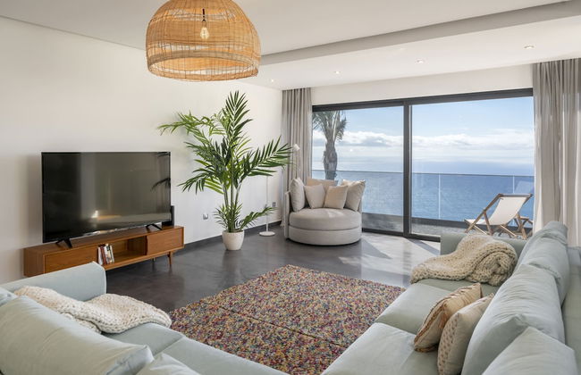 With Pool and Superb sea View - Villa Candelária - Foto 43