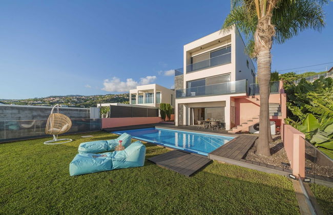 With Pool and Superb sea View - Villa Candelária - Foto 1