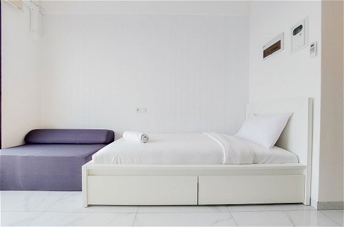 Foto 3 - Comfort Stay And Cozy Studio Sky House Alam Sutera Apartment