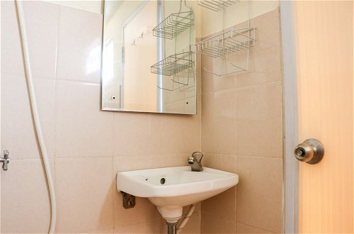 Photo 17 - Best Strategic 2Br Apartment At Green Palm Residence
