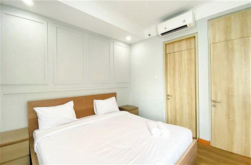 Photo 4 - Comfort 2Br At Crown Court Executive Condominium Apartment