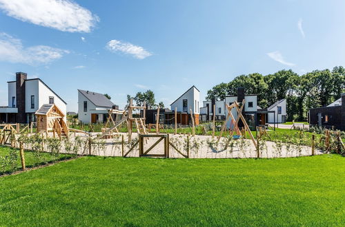 Photo 41 - Villa With med Children's Room in Limburg