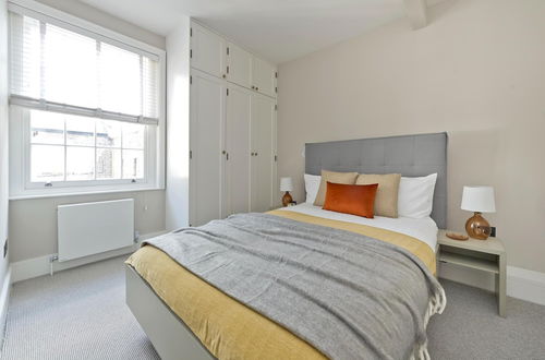 Foto 2 - Fabulous Three Bedroom Flat Near Marylebone by Underthedoormat