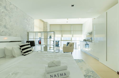 Foto 4 - Nasma Holiday Homes - Liberty House