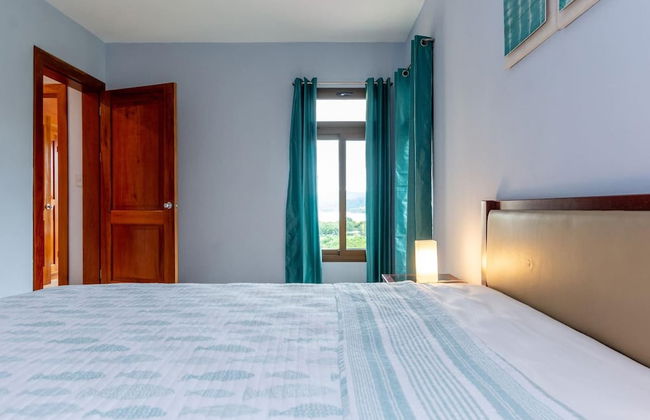 2-Bedroom Condo with Ocean View and Pool - Foto 7