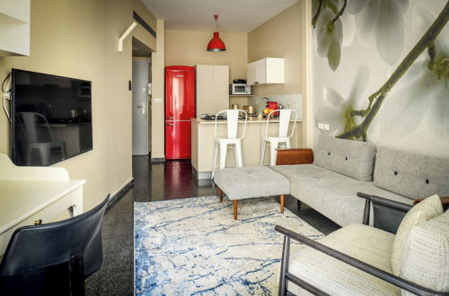 Photo 20 - White Blossom 1BR Apt Near Dizengoff CTR