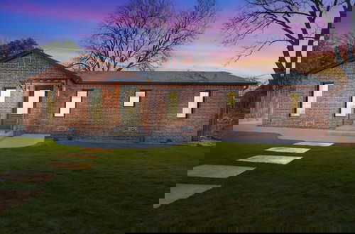 Foto 29 - Alcove: Steps to Main St.-high End Home W/hot-tub!
