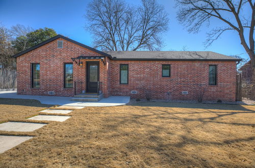 Photo 49 - New! Luxury Home 1blk From Main St With Hot-tub&grill