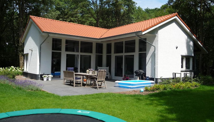 Foto 1 - Country House With Fireplace at Bedafse Bergen