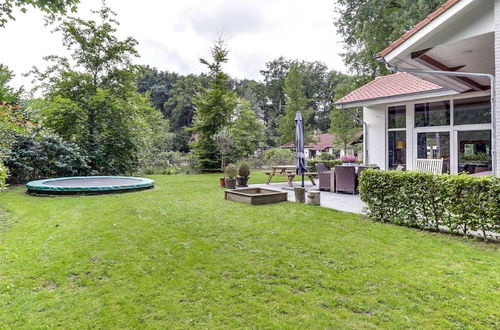 Photo 44 - Country House With Fireplace at Bedafse Bergen