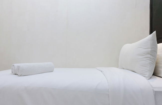 Homey And Cozy 2Br Apartment At Tamansari Panoramic - Foto 1