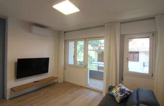 Photo 2 - Apartment in a Small Building Near the Beach