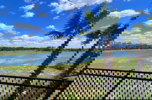 Photo 58 - Windsor At Westside Enchanting Lake 2401