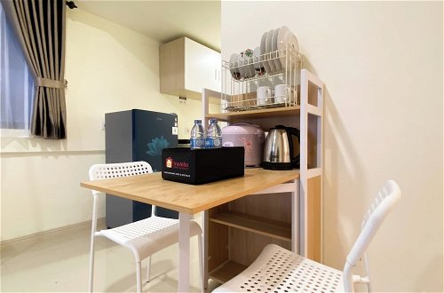 Photo 22 - Cozy Living And Strategic 2Br At Meikarta Apartment