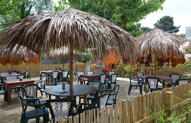 Nice Chalet with Terrace near Sea - Foto 23