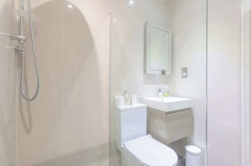 Foto 13 - Modern Studio Flat - 1 min to Paddington Station