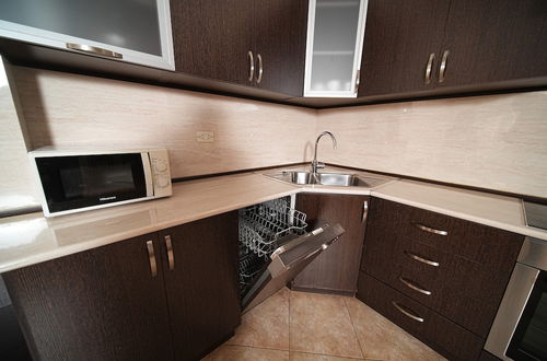 Photo 14 - 2-bedroom Luxury apartment in the center of Yerevan by Sweet Home