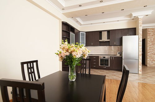 Photo 21 - 2-bedroom Luxury apartment in the center of Yerevan by Sweet Home