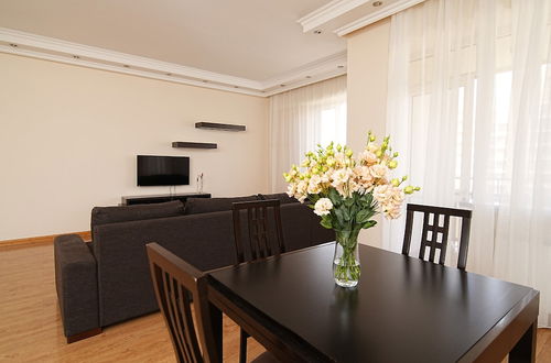 Photo 20 - 2-bedroom Luxury apartment in the center of Yerevan by Sweet Home