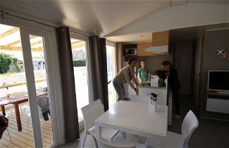 Foto 3 - Chalet With Terrace at the Lake and Beach