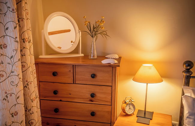 All Seasons Cottage Breaks - Photo 17