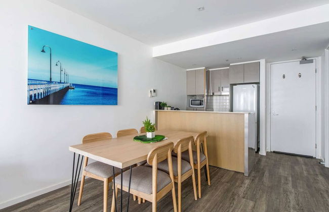 Beautiful 2BR APT With Balcony, Pool and Gym - Foto 21