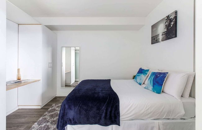 Beautiful 2BR APT With Balcony, Pool and Gym - Foto 2