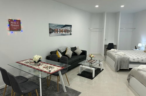 Foto 2 - Luxurious Spacious Studio Retreat Close to Funchal