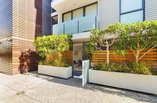 Photo 16 - Charming One-bedroom Apartment in Wynyard Quarter