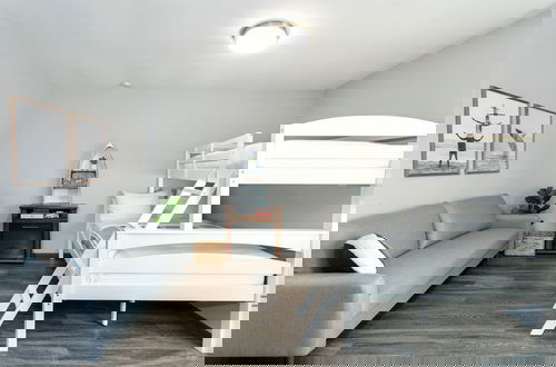 Foto 41 - Breakwater Resort