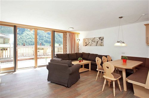 Photo 4 - Luxurious Chalet in Pinzgau With Pool