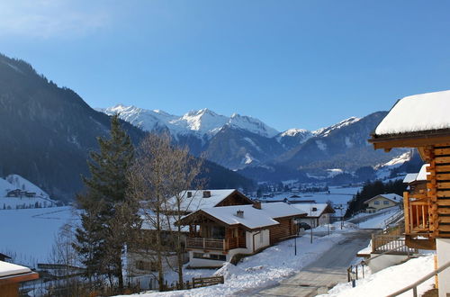 Foto 18 - Luxurious Chalet in Pinzgau With Pool