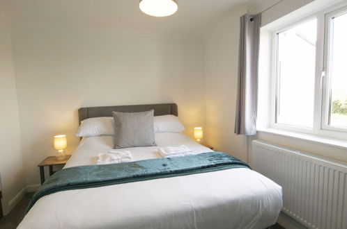 Photo 5 - Port Eynon Suite - 1 Bed - Ocean Breeze