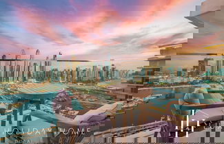 Foto 1 - LUX Luxury Sunrise Beachfront Suite 1