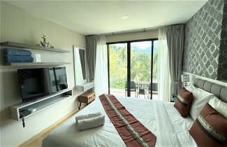 Foto 3 - Apartment at Splendid Condo by Lofty